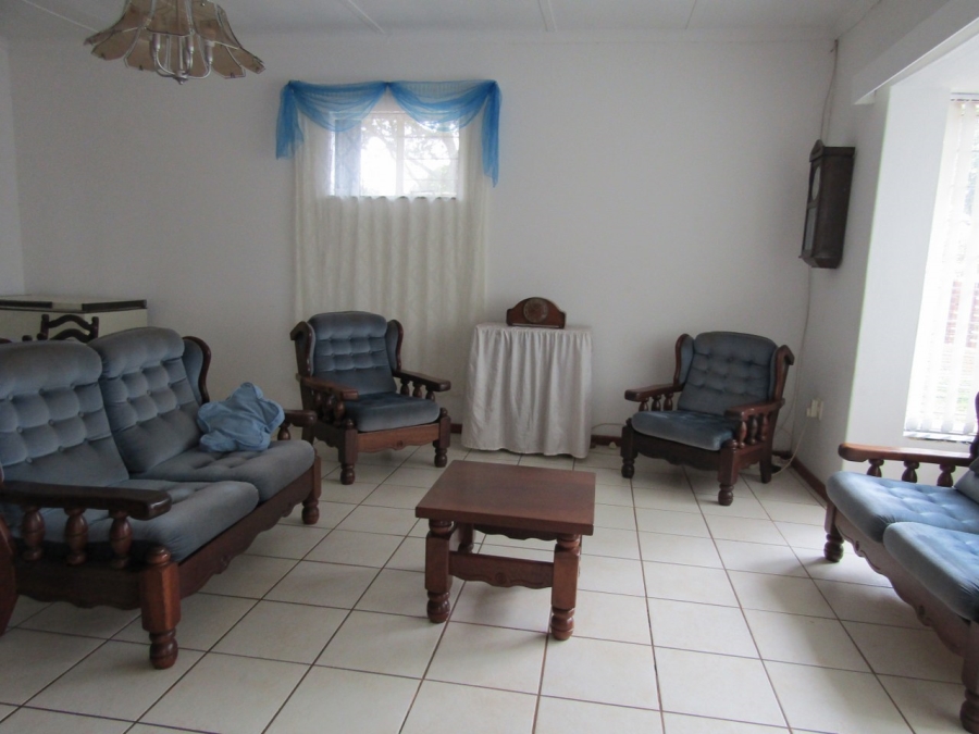 3 Bedroom Property for Sale in Humansdorp Eastern Cape